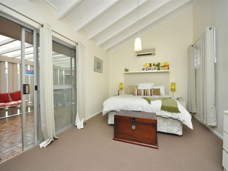 31 Norwich Street, Wavell Heights QLD 4012