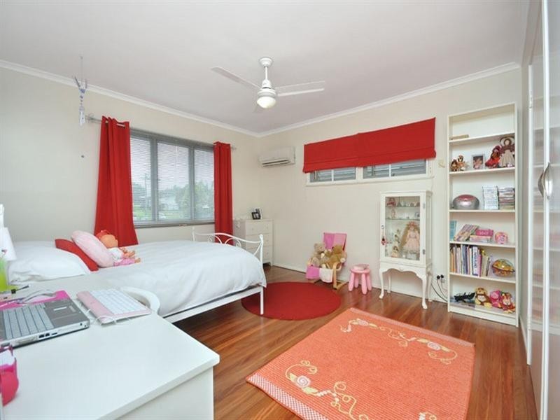 31 Norwich Street, Wavell Heights QLD 4012