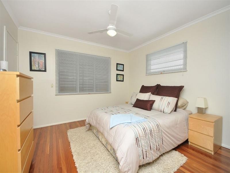 31 Norwich Street, Wavell Heights QLD 4012