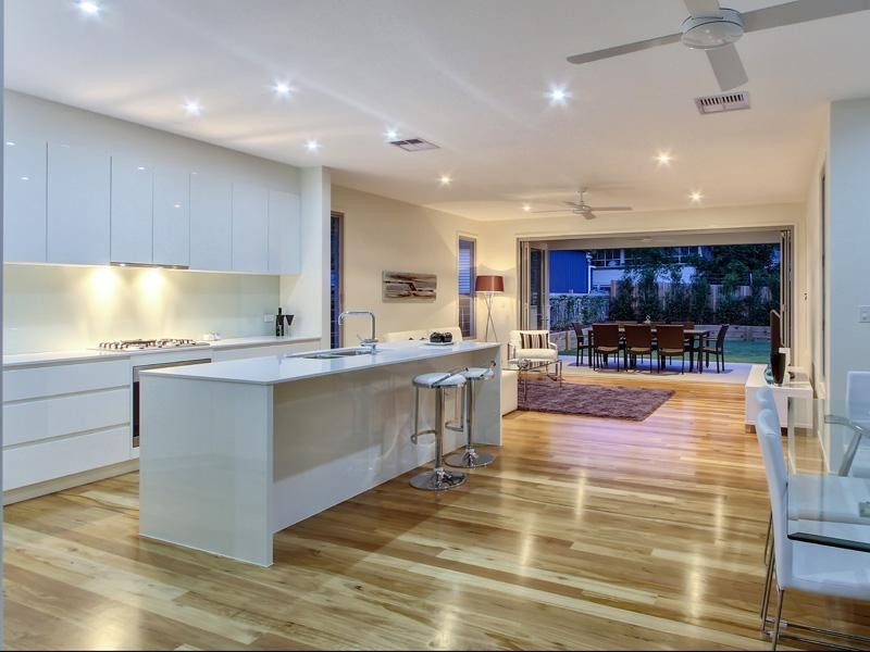 27 Deramore Street, Wavell Heights QLD 4012