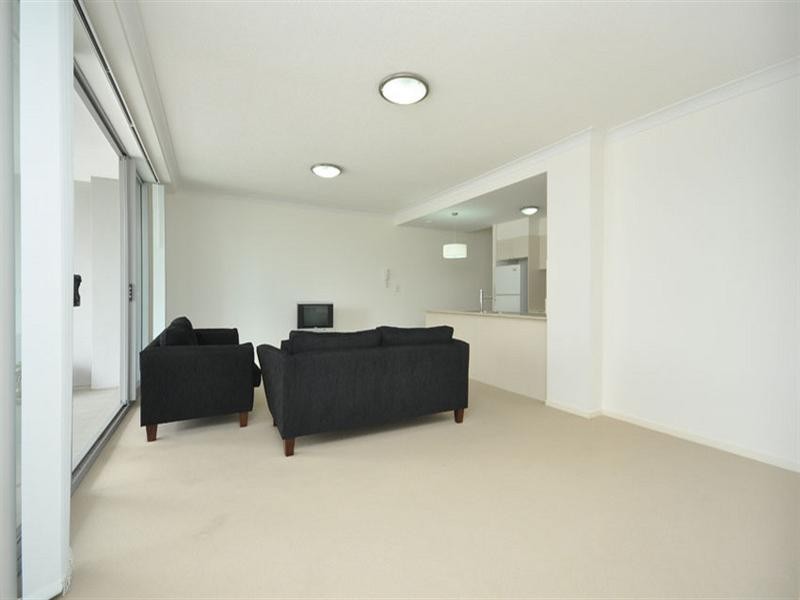 17/27 Playfield Street, Chermside QLD 4032