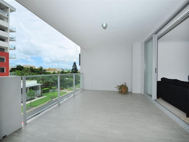 17/27 Playfield Street, Chermside QLD 4032