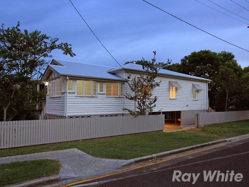 90 Thistle Street, Gordon Park QLD 4031