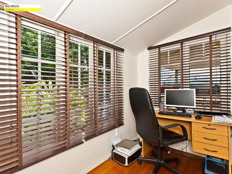 20 Mannion Street, Red Hill QLD 4059