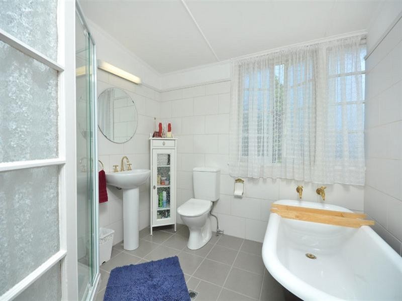 5 Gort Crescent, Stafford QLD 4053