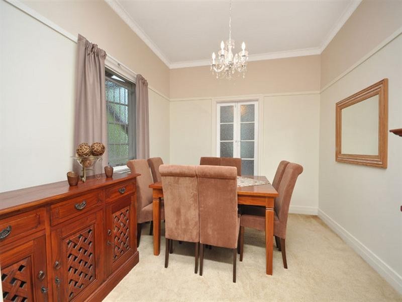 5 Gort Crescent, Stafford QLD 4053