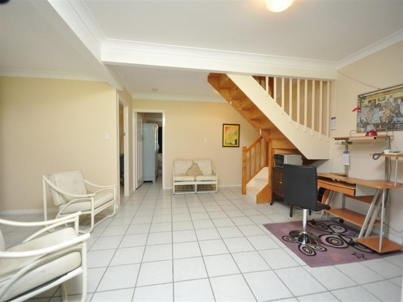 64 Sixth Avenue, Kedron QLD 4031