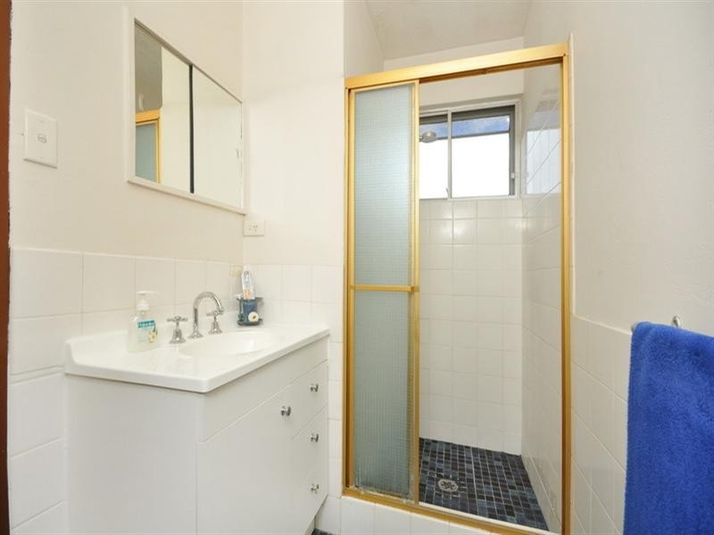 1/77 Brookfield Road, Kedron QLD 4031