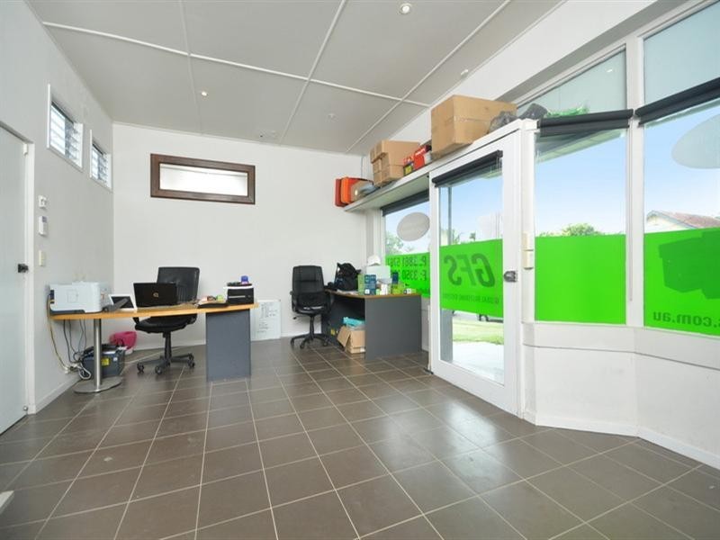 120 Clifford Street, Stafford QLD 4053