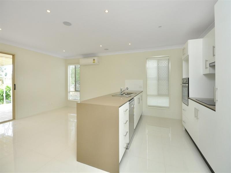 19 Main Avenue, Wavell Heights QLD 4012