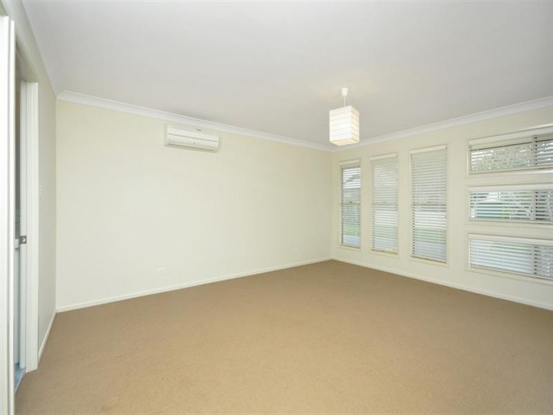 19 Main Avenue, Wavell Heights QLD 4012