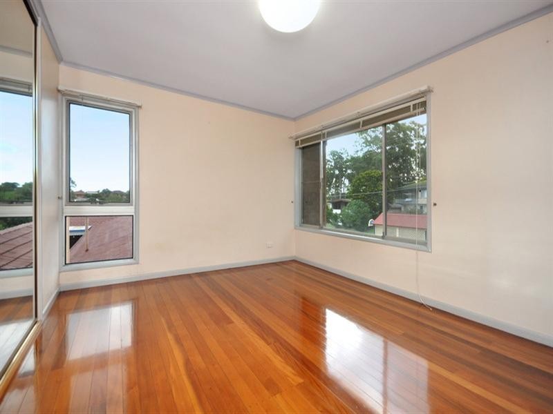 169 Trouts Road, Stafford Heights QLD 4053