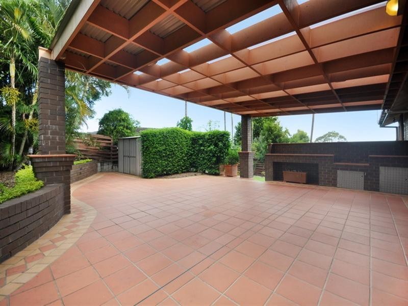 169 Trouts Road, Stafford Heights QLD 4053