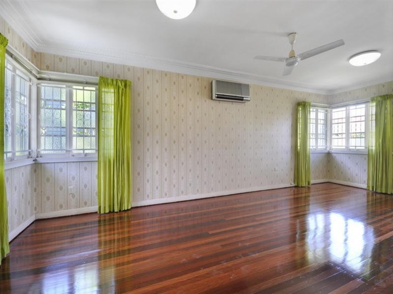 17 Cain Street, Everton Park QLD 4053