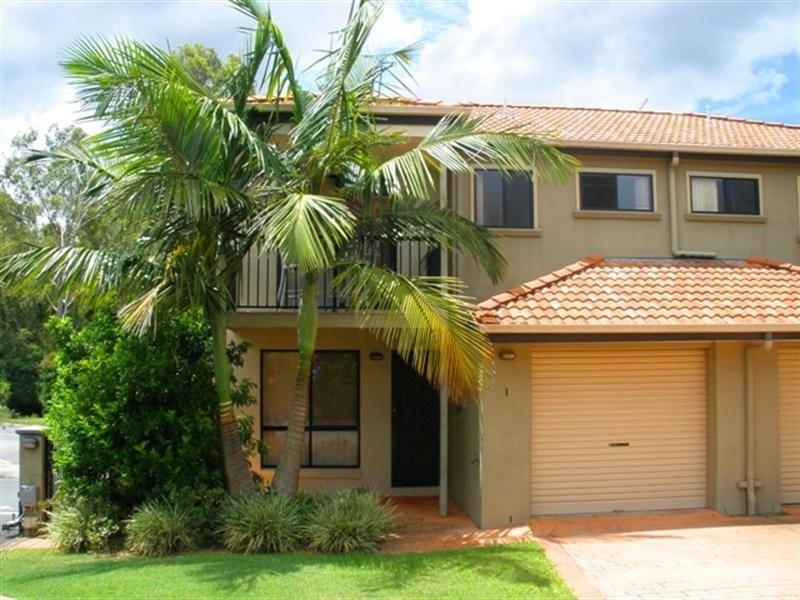 1/216 Trouts Road, Stafford Heights QLD 4053