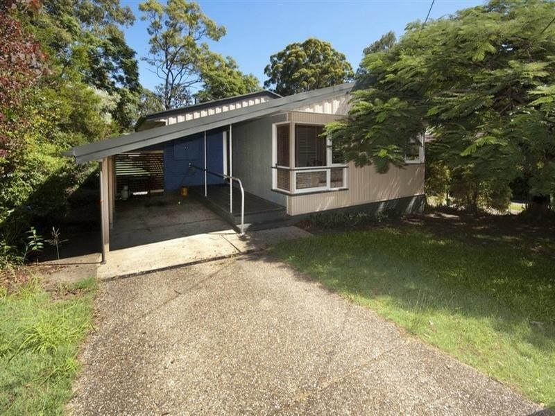 46 Pangeza Street, Stafford Heights QLD 4053