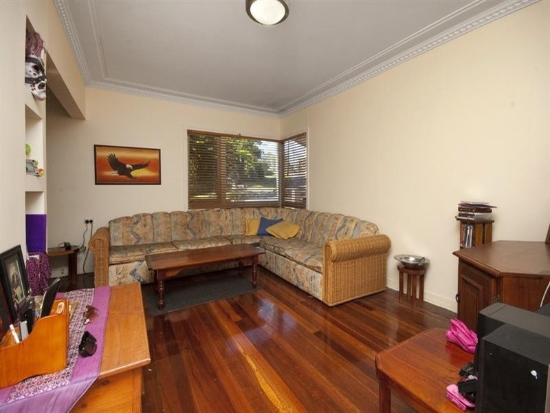 46 Pangeza Street, Stafford Heights QLD 4053