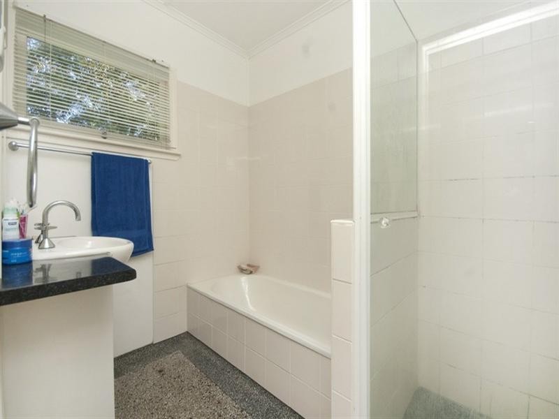 46 Pangeza Street, Stafford Heights QLD 4053