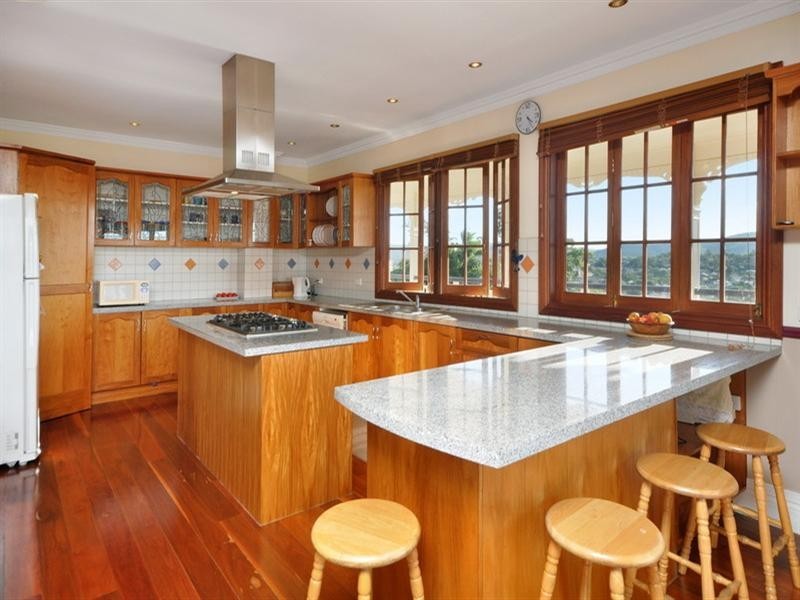 9 Colston Road, Grange QLD 4051