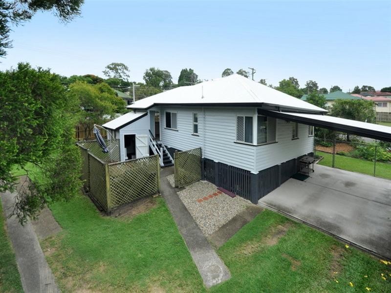 24 Castling Street, Stafford QLD 4053