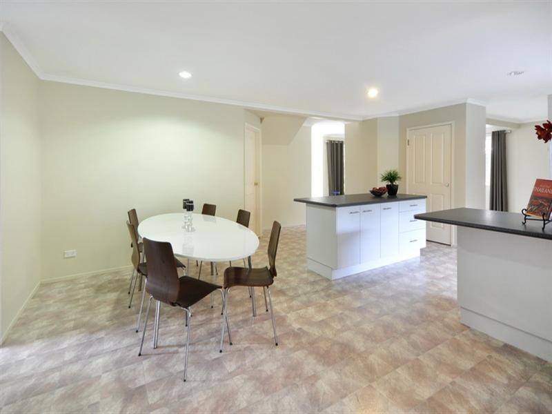 25 Karloff Drive, Stafford Heights QLD 4053