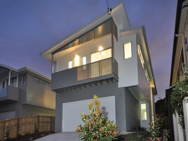 19a Howard Street, Grange QLD 4051