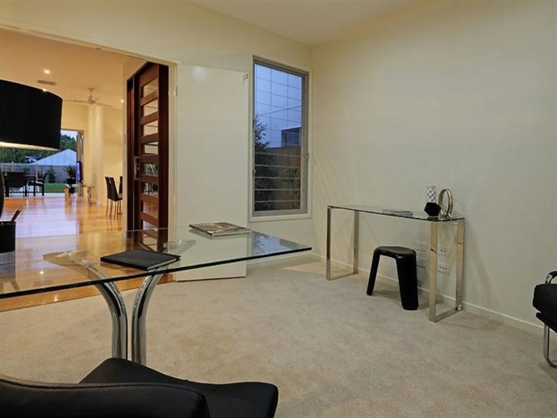 19a Howard Street, Grange QLD 4051