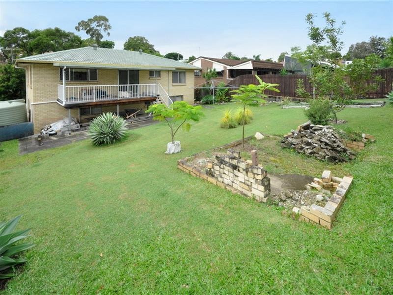 25 Bunny Street, Everton Park QLD 4053
