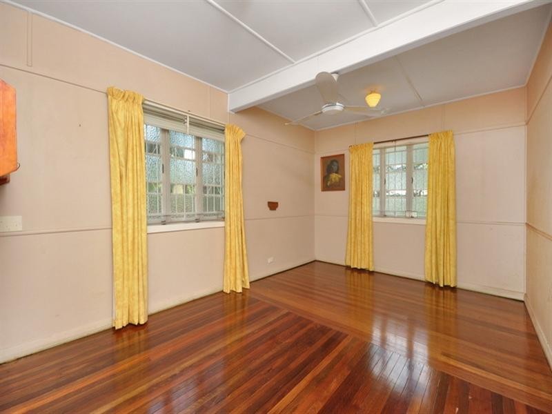 17 Cain Street, Everton Park QLD 4053