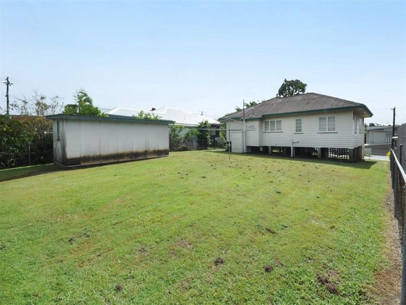 24 Brae Street, Wavell Heights QLD 4012