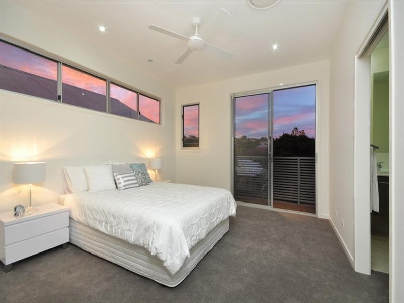 19b Howard Street, Grange QLD 4051