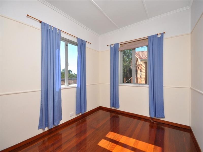 815 South Pine Road, Everton Park QLD 4053