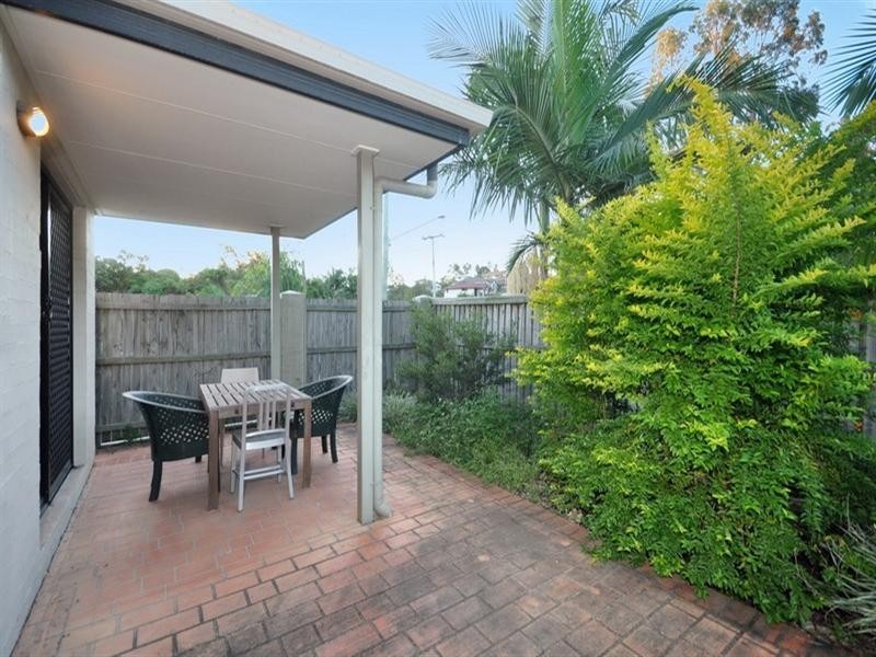 1/216 Trouts Road, Stafford Heights QLD 4053