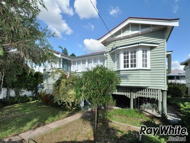 2 Gail Street, Kedron QLD 4031