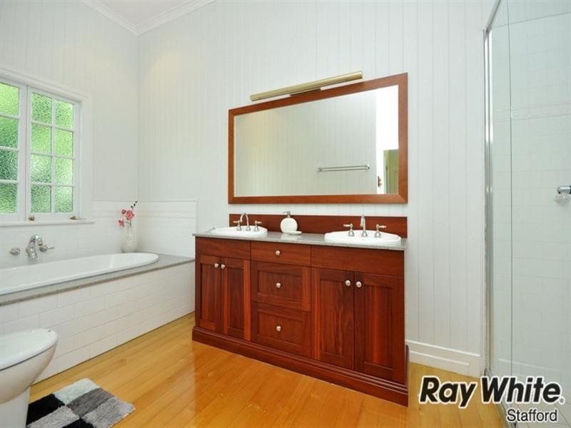 2 Gail Street, Kedron QLD 4031