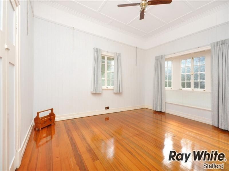 2 Gail Street, Kedron QLD 4031