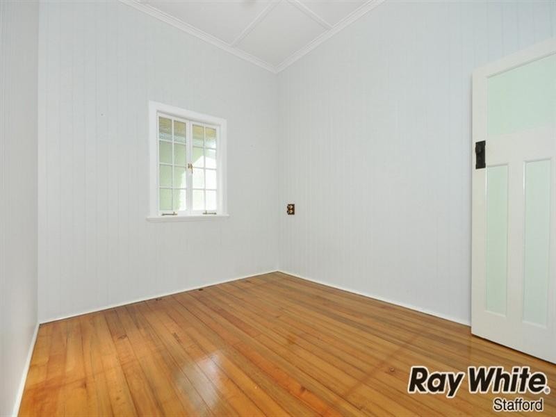 2 Gail Street, Kedron QLD 4031