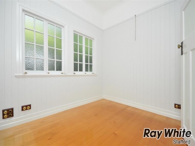 2 Gail Street, Kedron QLD 4031