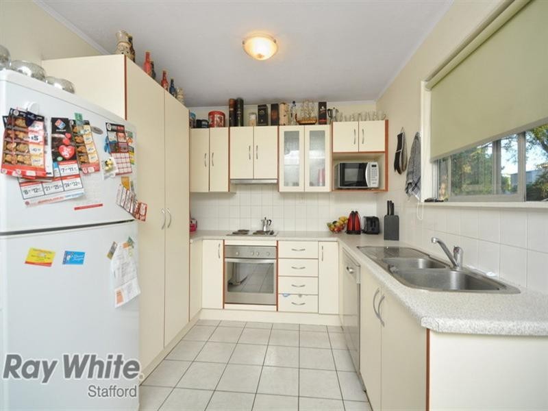 40 Sedgemoor Street, Stafford Heights QLD 4053