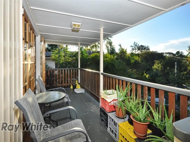 40 Sedgemoor Street, Stafford Heights QLD 4053