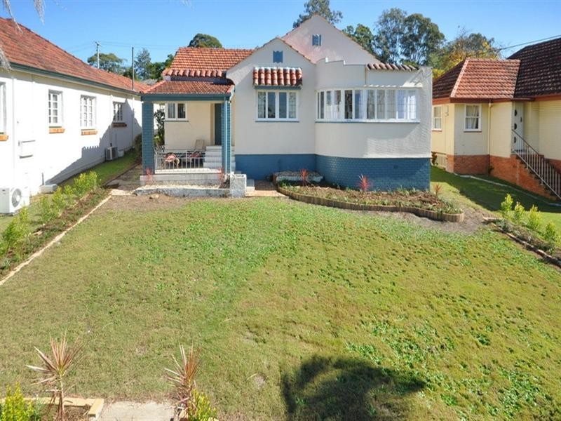 28 Turrana Street, Stafford QLD 4053