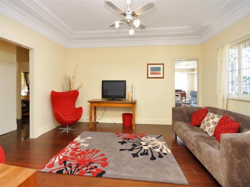 28 Turrana Street, Stafford QLD 4053