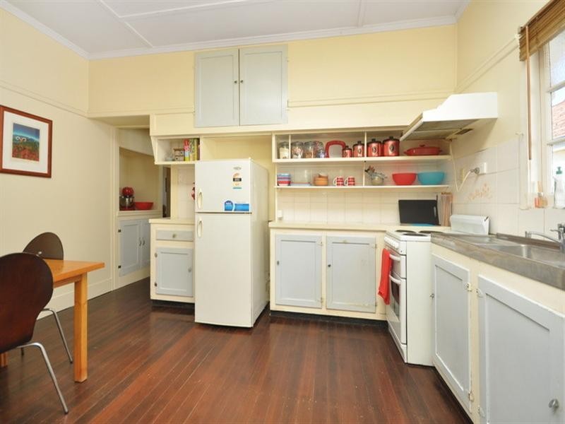 28 Turrana Street, Stafford QLD 4053