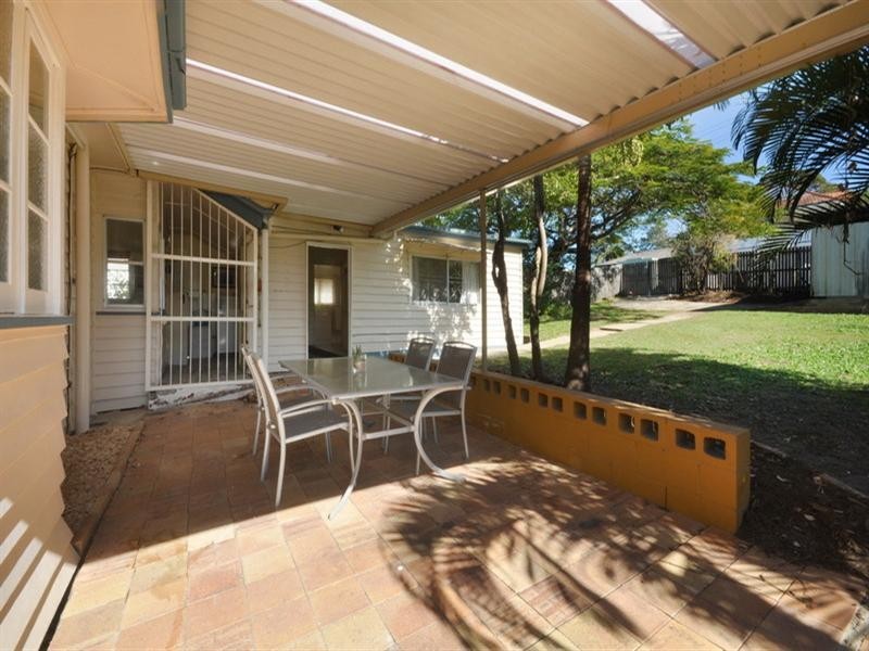 28 Turrana Street, Stafford QLD 4053