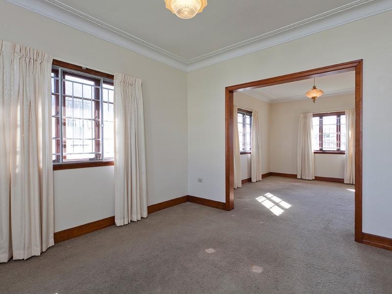 202 Webster Road, Stafford QLD 4053