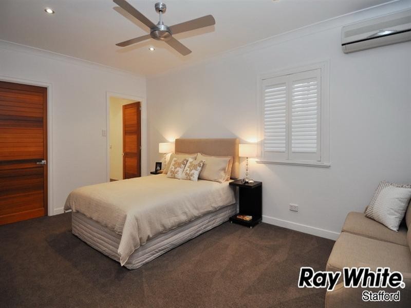 22 Norwich Street, Wavell Heights QLD 4012