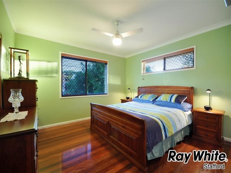 18 Gable Street, Stafford Heights QLD 4053