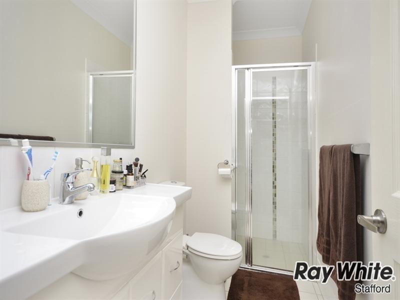 3/8 School Road, Stafford QLD 4053