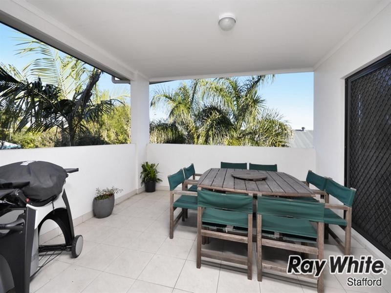 3/8 School Road, Stafford QLD 4053