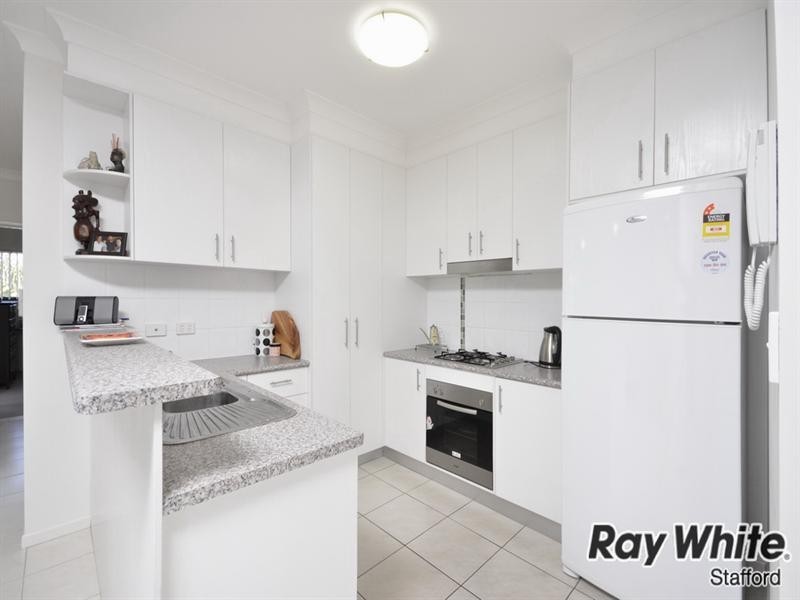 3/8 School Road, Stafford QLD 4053